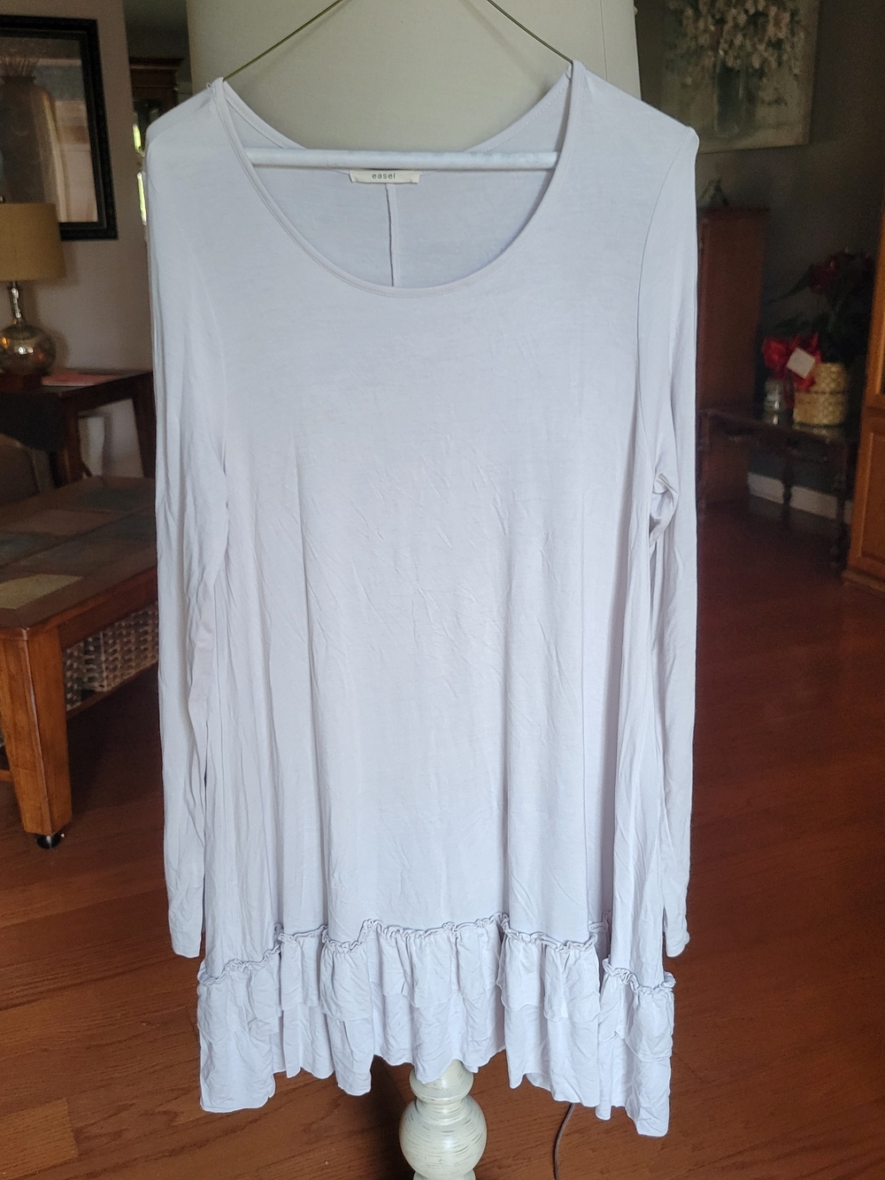 easel Light Gray Long-Sleeve Ruffle Hem Tunic
